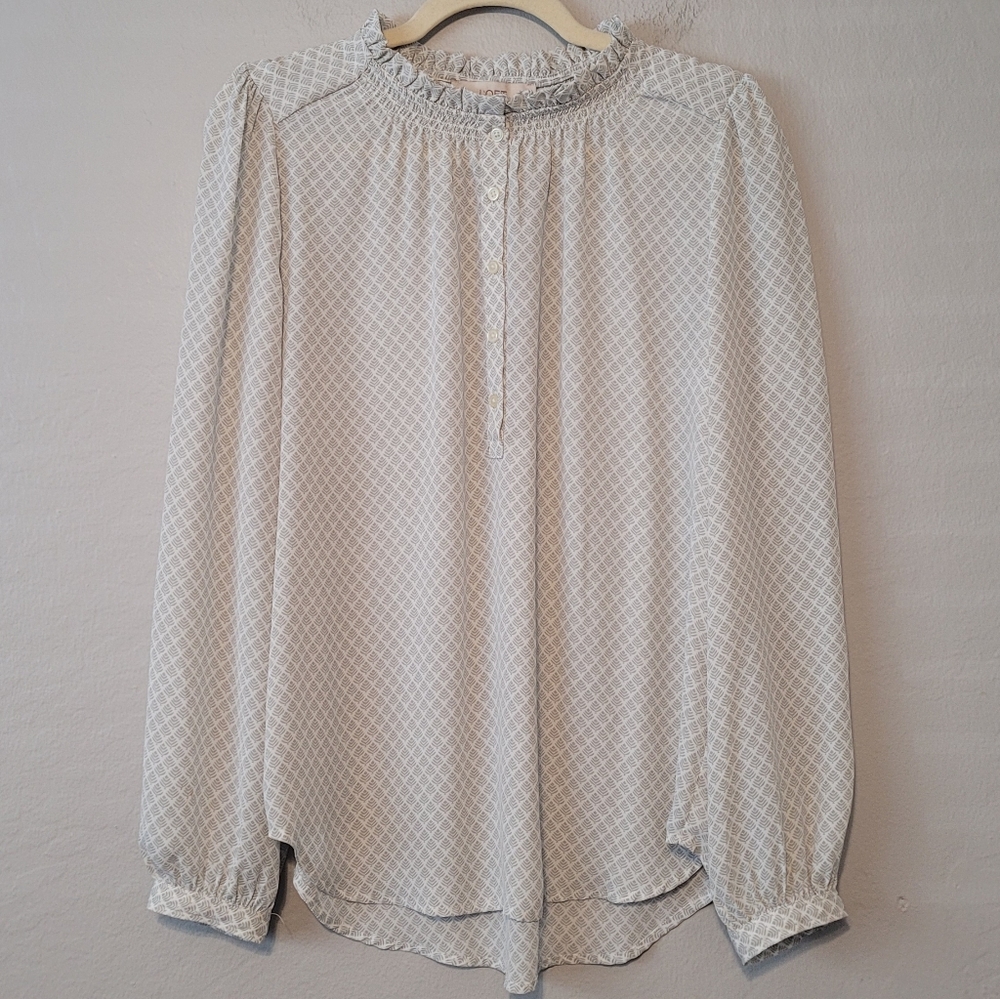 LOFT Cream and White Diamond Print Long Sleeve Blouse